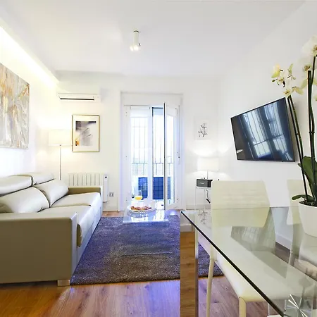Madrid Centric Suites Exterior photo