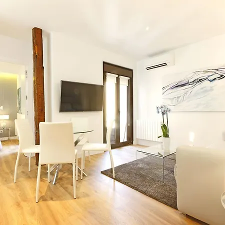 Madrid Centric Suites Exterior photo