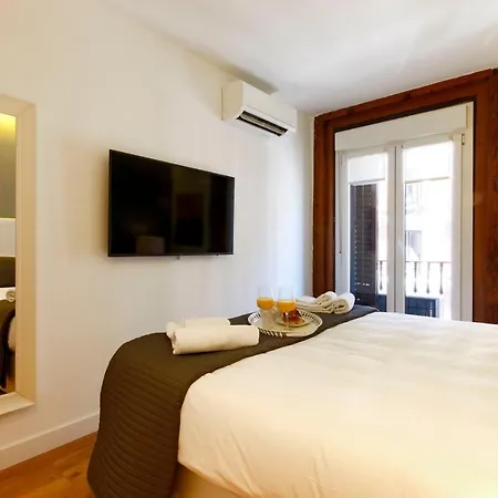 Madrid Centric Suites Exterior photo