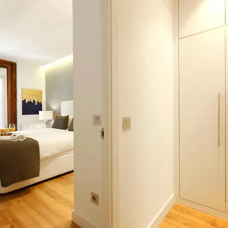 Madrid Centric Suites Exterior photo
