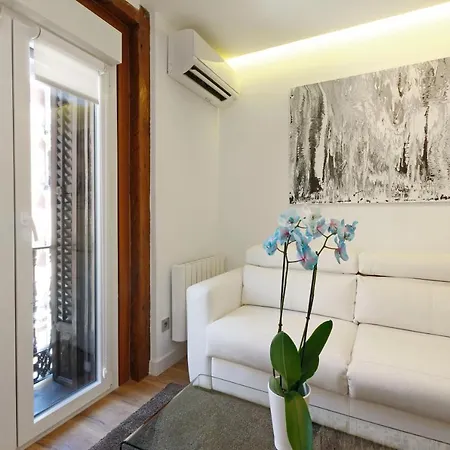 Madrid Centric Suites Exterior photo